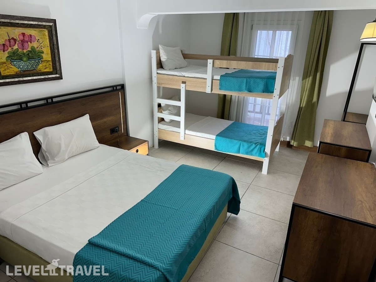 фотографии номера Стандартный (двухъярусная кровать) отеля Bitez Garden Life Hotel & Suites в Турция(Битез) - фото №2