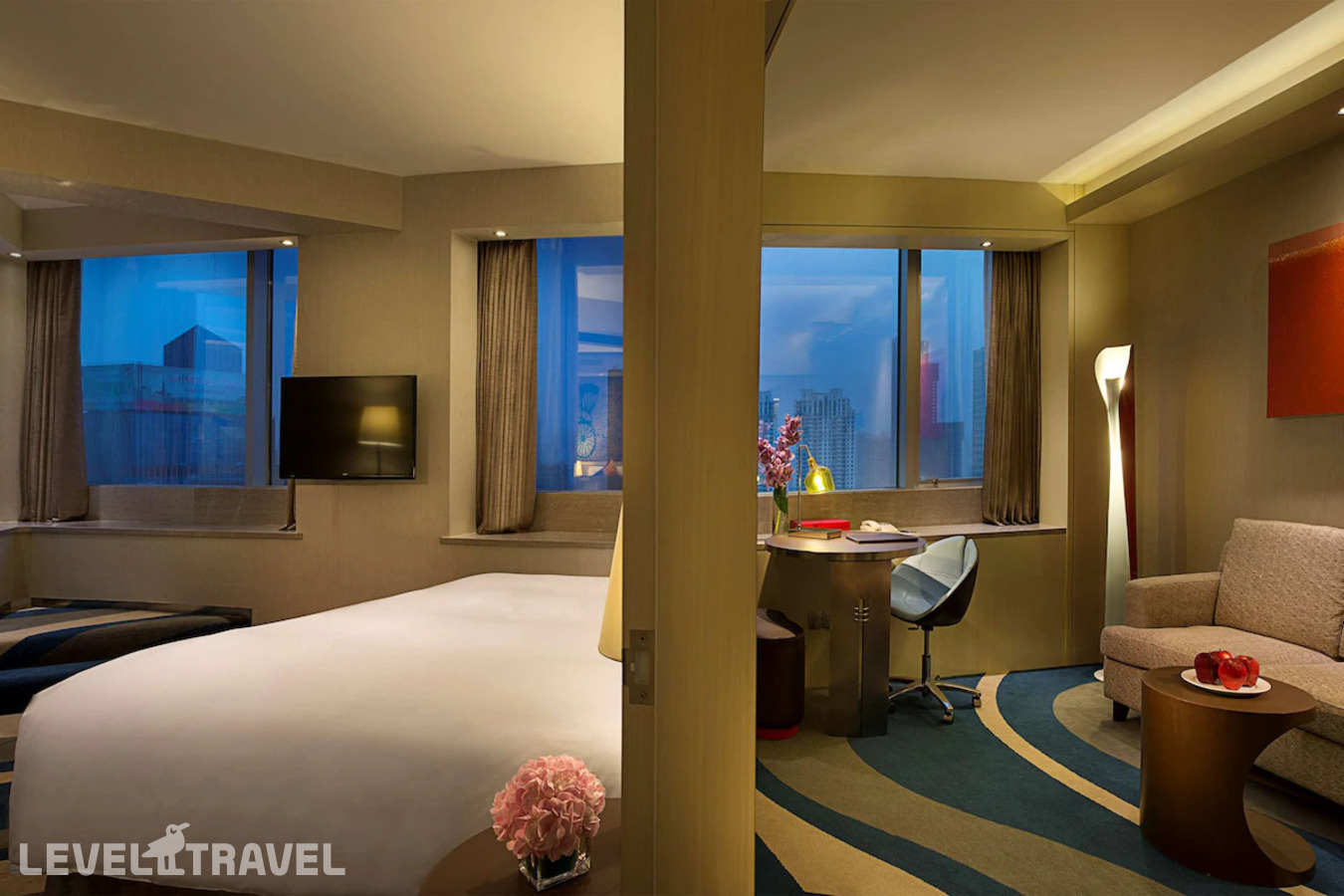 фотографии номера Представительский люкс отеля Radisson Collection Hyland Shanghai в Китай(Шанхай) - фото №2