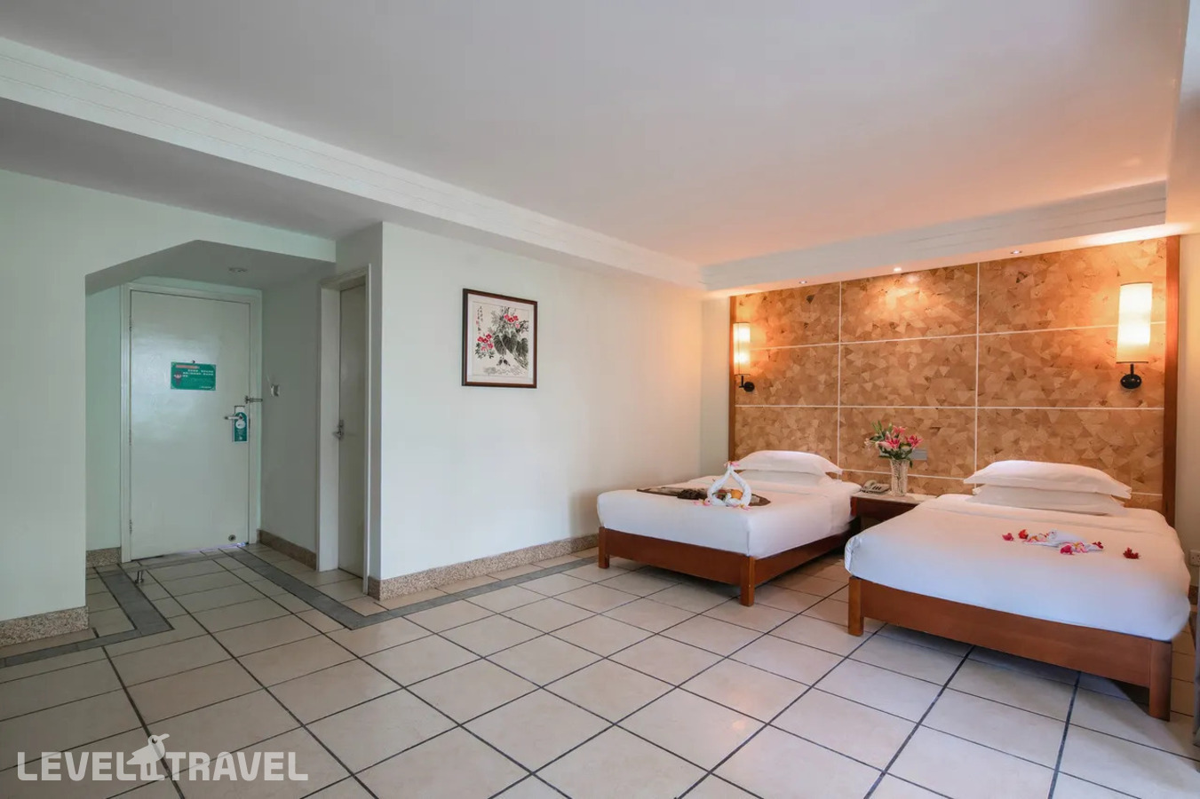 фотографии номера Улучшенный с видом на сад (две односпальные кровати) отеля Palm Beach Resort & Spa в Китай(Санья) - фото №2