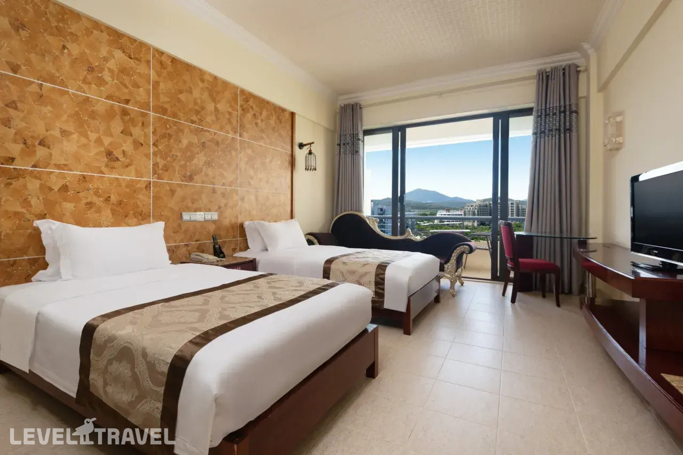 фотографии номера Номер Elegant с видом на сад (две односпальные кровати) отеля Palm Beach Resort & Spa в Китай(Санья) - фото №5