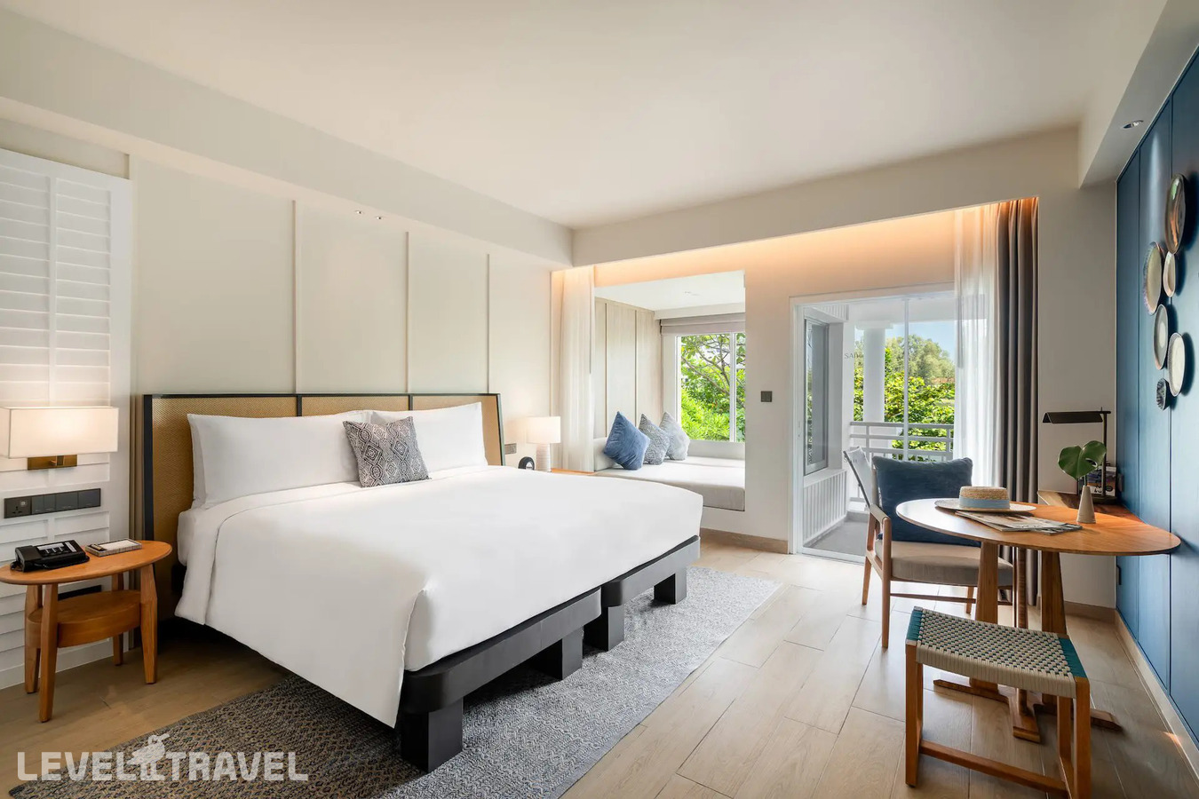 фотографии номера Стандартный номер отеля Saii Laguna Phuket (Ex. Outrigger Laguna Phuket Beach Resort) в Таиланд(Банг Тао Бич) - фото №1
