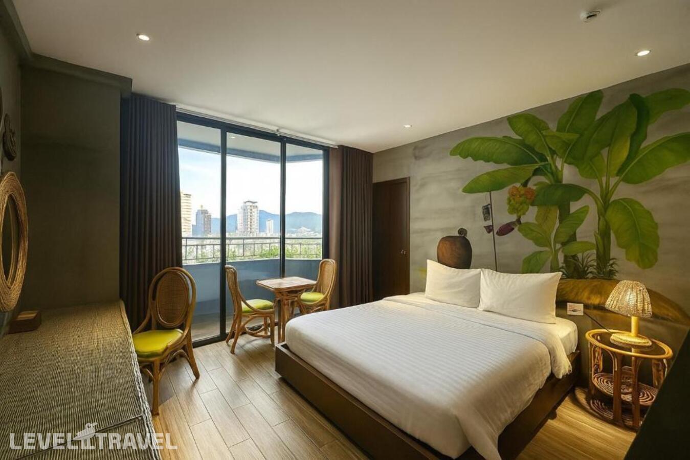 фотографии номера Номер Bamboo essential отеля Missbamboo The Light Nha Trang (Ex. The Light Hotel) в Вьетнам(Нячанг) - фото №1