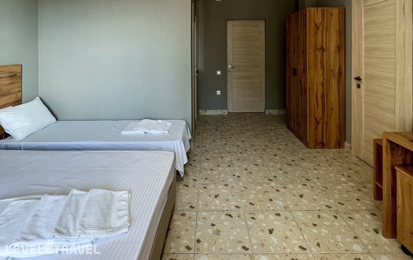 фотографии номера Стандартный с балконом (корпус 3) отеля Napra Spa Hotel в Абхазия(Амзара) - фото №2