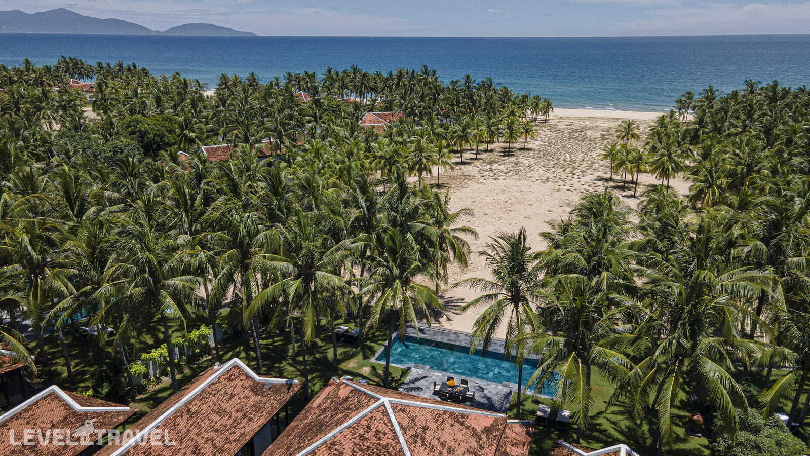 фотографии номера Вилла с видом на океан (3 спальни) отеля Four Seasons Resort The Nam Hai (Ex.Nam Hai Resort) в Вьетнам(Хойан) - фото №5