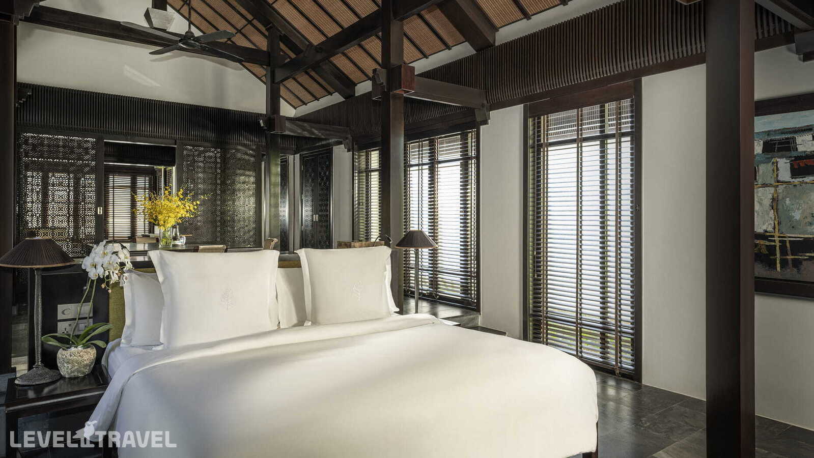 фотографии номера Вилла с видом на океан (2 спальни) отеля Four Seasons Resort The Nam Hai (Ex.Nam Hai Resort) в Вьетнам(Хойан) - фото №1