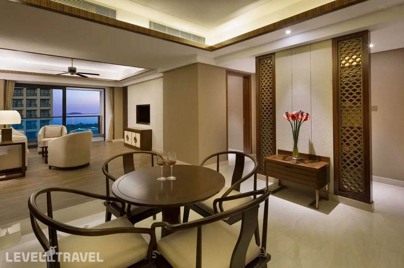 фотографии номера Улучшенный люкс с видом на море (2 спальни) отеля Sanya Jinghai Hotel &Resort (Ex.Jinghai International Holiday) в Китай(Санья) - фото №3