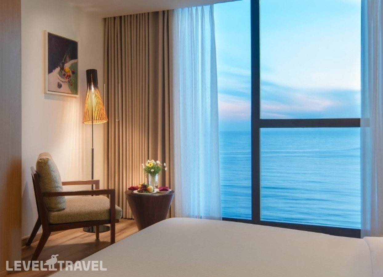 фотографии номера Королевский премиум отеля Starcity Bayfront Nha Trang (Ex. Star City Hotel & Condotel Beachfront Nha Trang) в Вьетнам(Нячанг) - фото №3