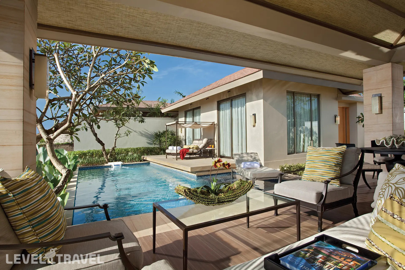 фотографии номера Вилла с видом на сад отеля Mulia Villas в Индонезия(Нуса Дуа) - фото №1