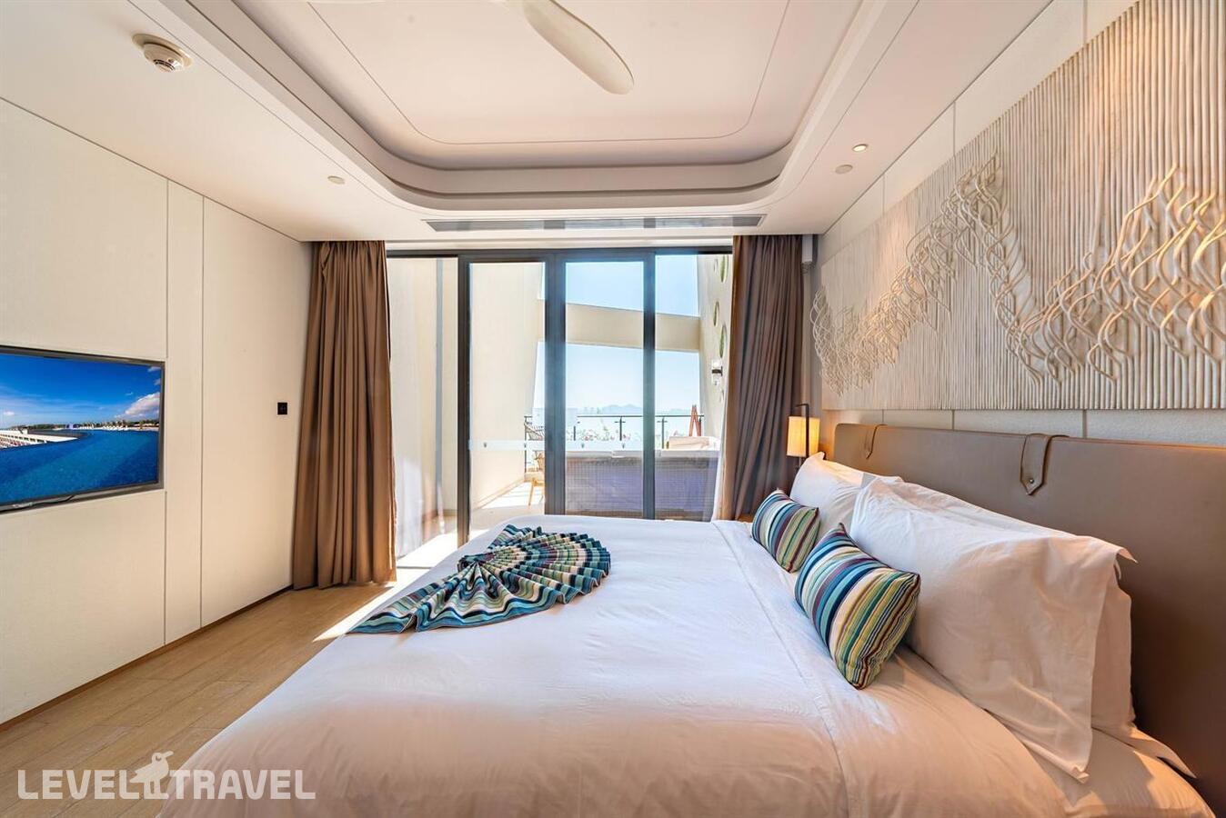 фотографии номера Люкс с видом на океан (2 спальни) отеля Sanya Conifer Resort в Китай(Санья) - фото №1