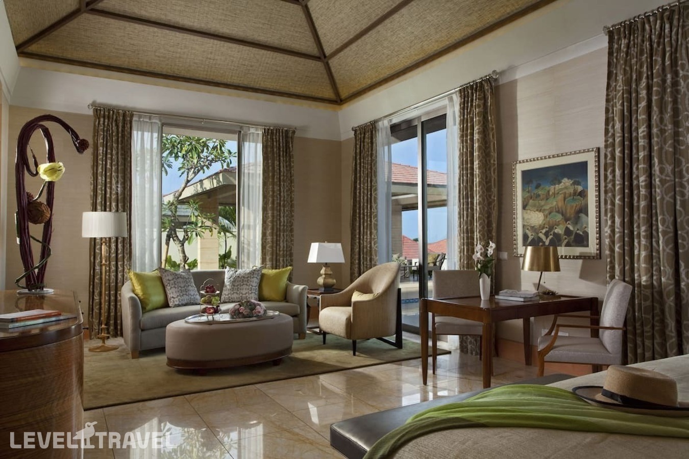фотографии номера Роскошная вилла с боковым видом на океан отеля Mulia Villas в Индонезия(Нуса Дуа) - фото №4