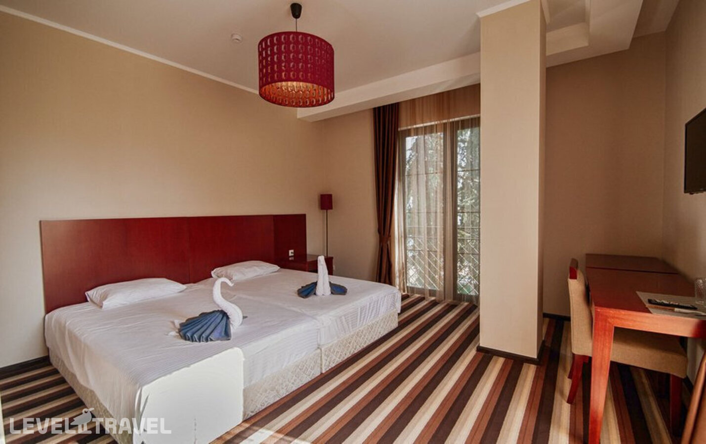 фотографии номера Семейный номер (1 этаж) отеля Афон Резорт (Afon Resort Black Sea Hotel) в Абхазия(Новый Афон) - фото №1