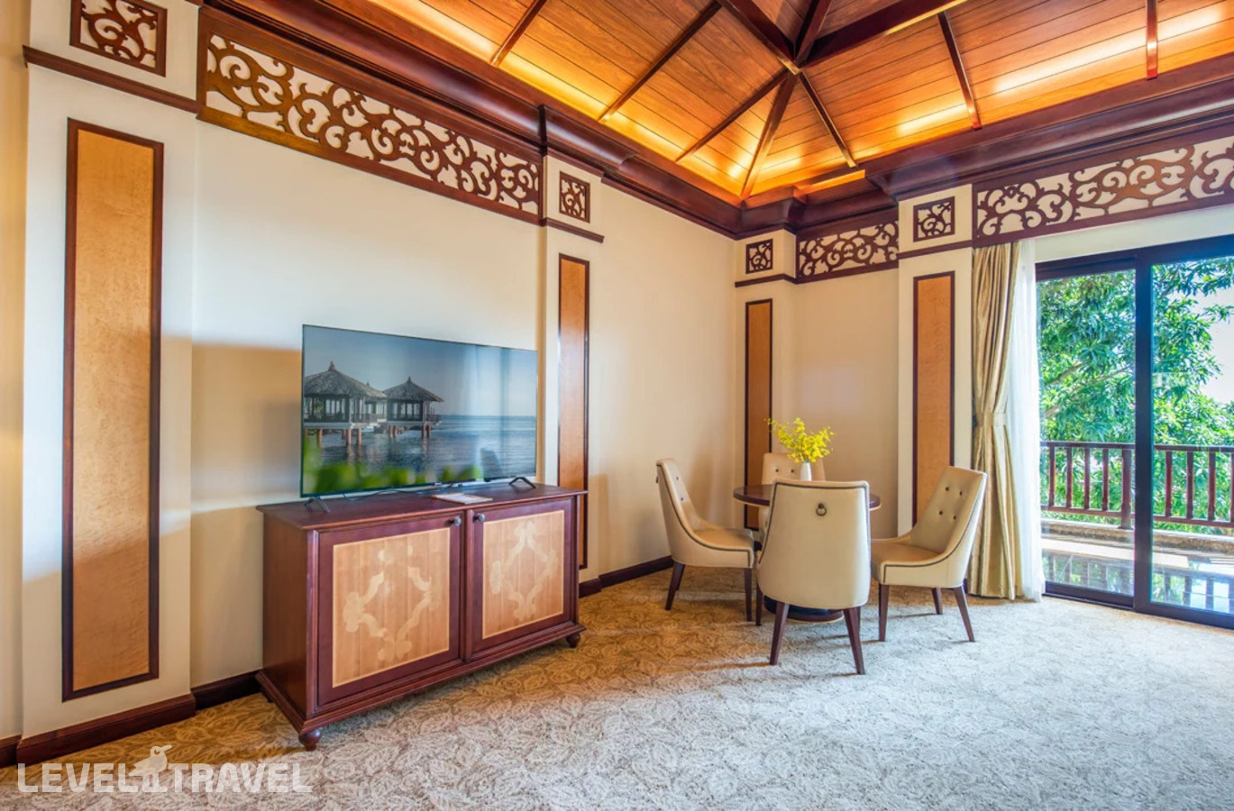 фотографии номера Вилла Гранд (без посещения парка) отеля Vinpearl Luxury Nha Trang в Вьетнам(Нячанг) - фото №4