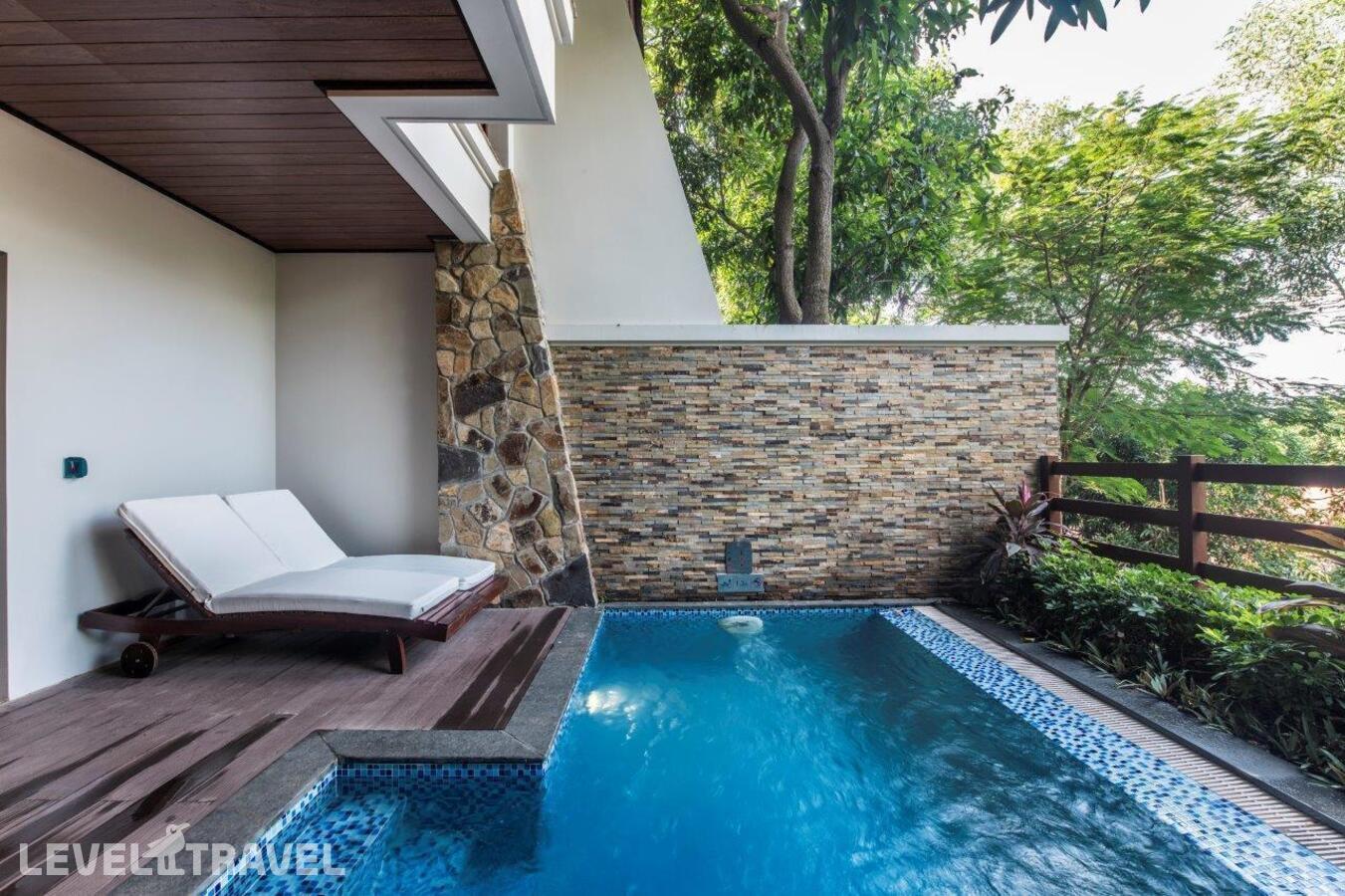 фотографии номера Вилла двухэтажная (без посещения парка) отеля Vinpearl Luxury Nha Trang в Вьетнам(Нячанг) - фото №4