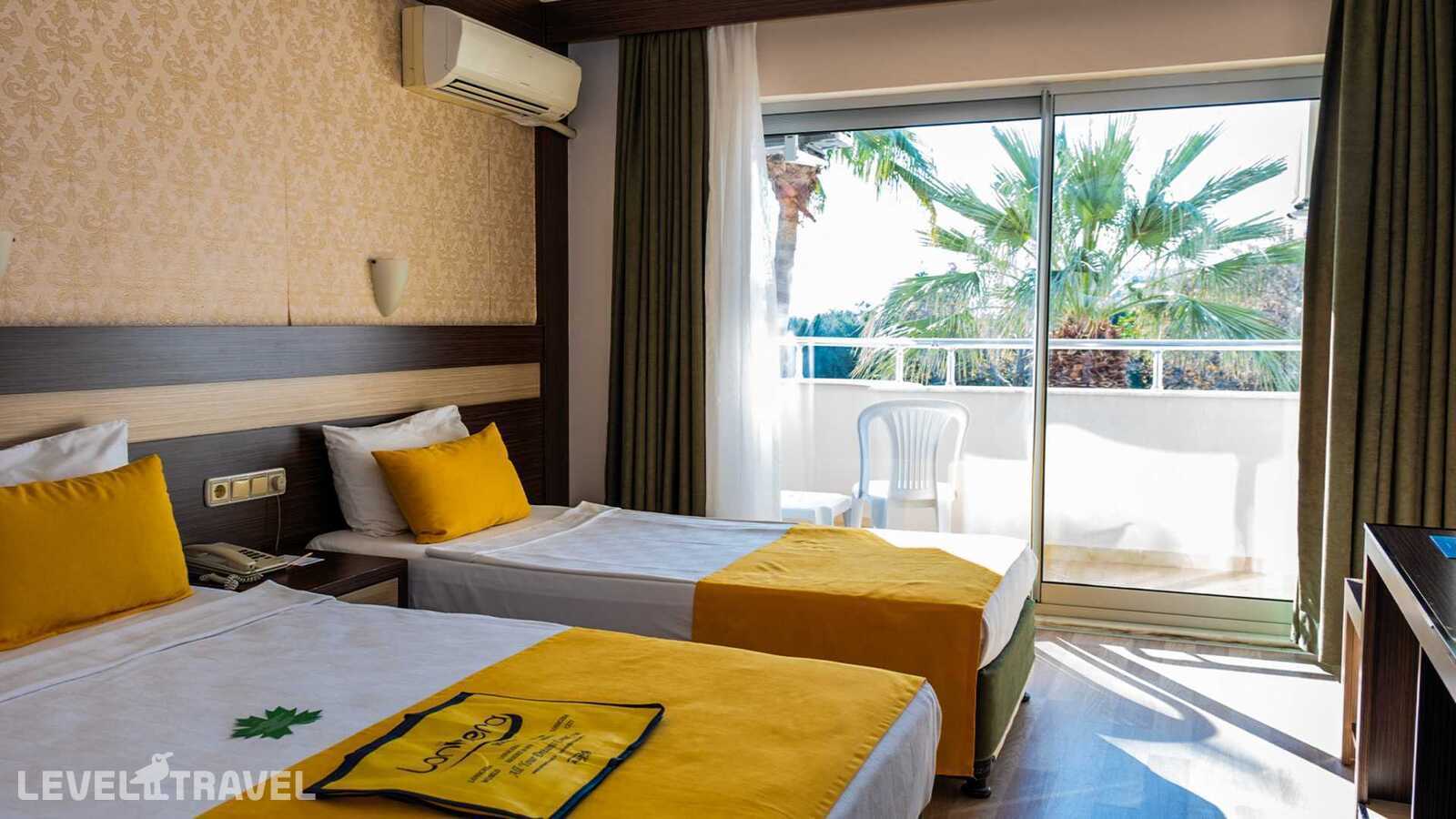 фотографии номера Стандартный номер отеля Lonicera World Hotel в Турция(Тюрклер) - фото №4