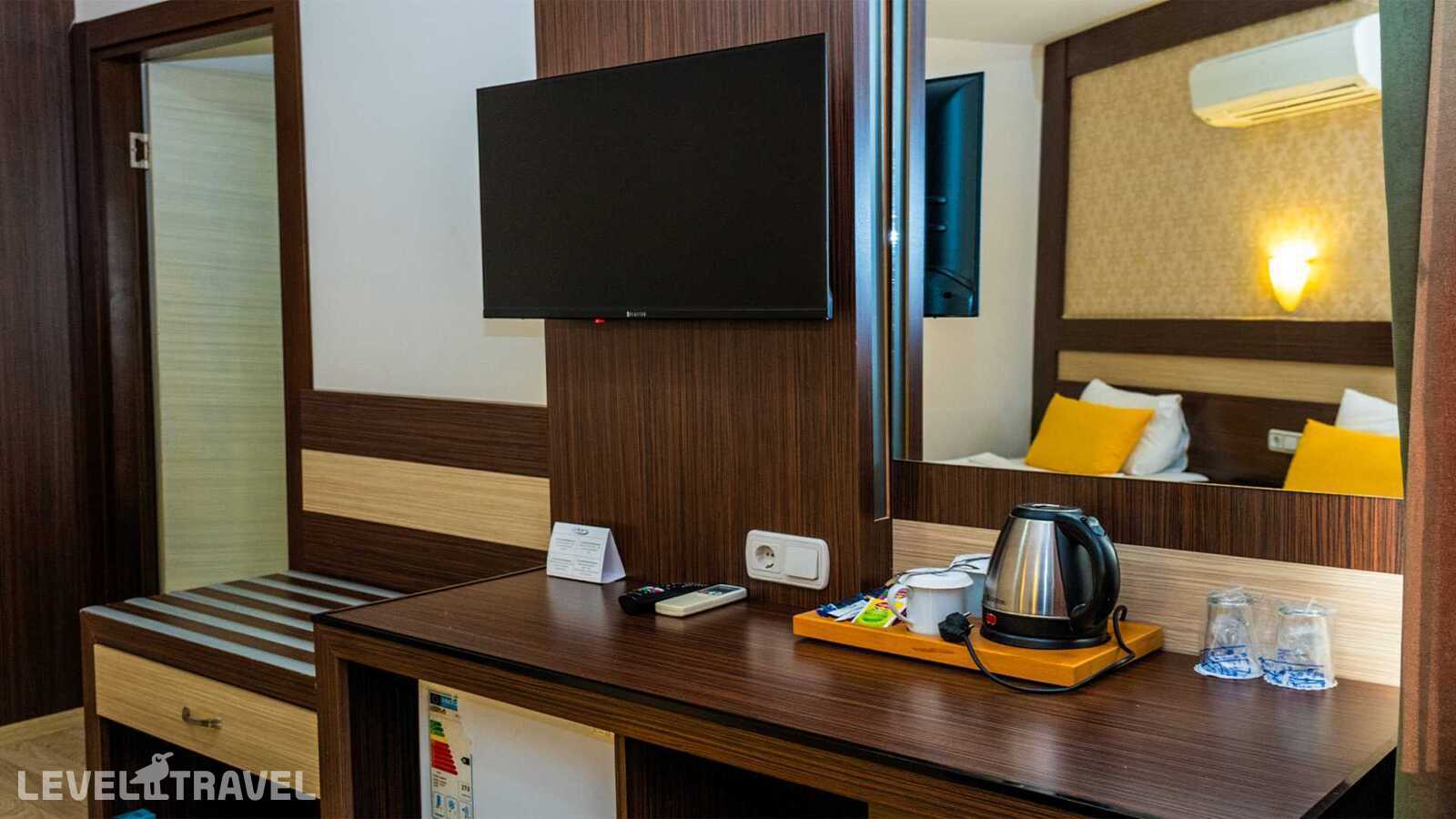 фотографии номера Семейный (2 спальни) отеля Lonicera World Hotel в Турция(Тюрклер) - фото №7