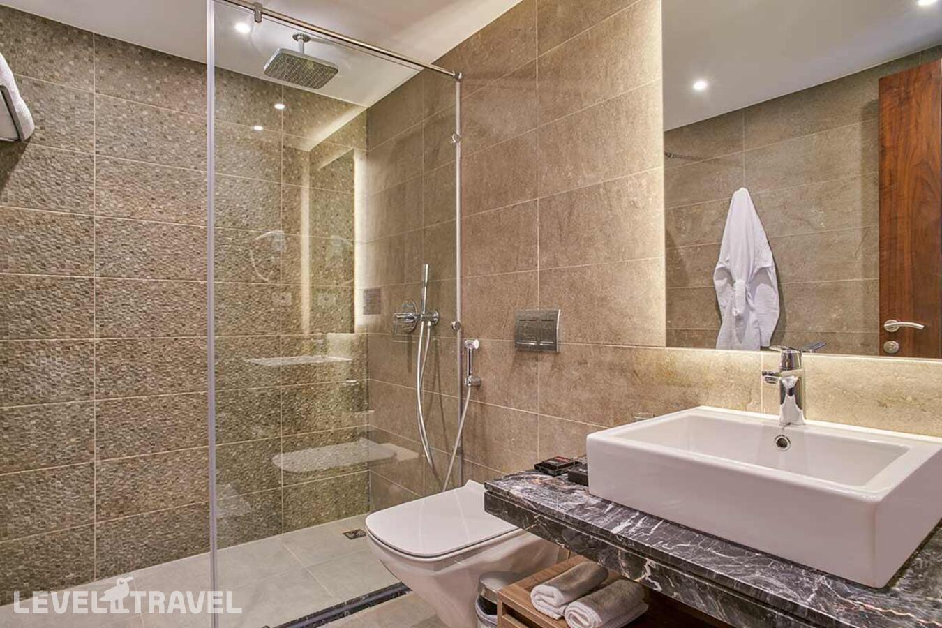 фотографии номера Улучшенный Preferred Front Area отеля Maritim Jolie Ville Resort & Casino в Египет(Наама Бэй) - фото №2
