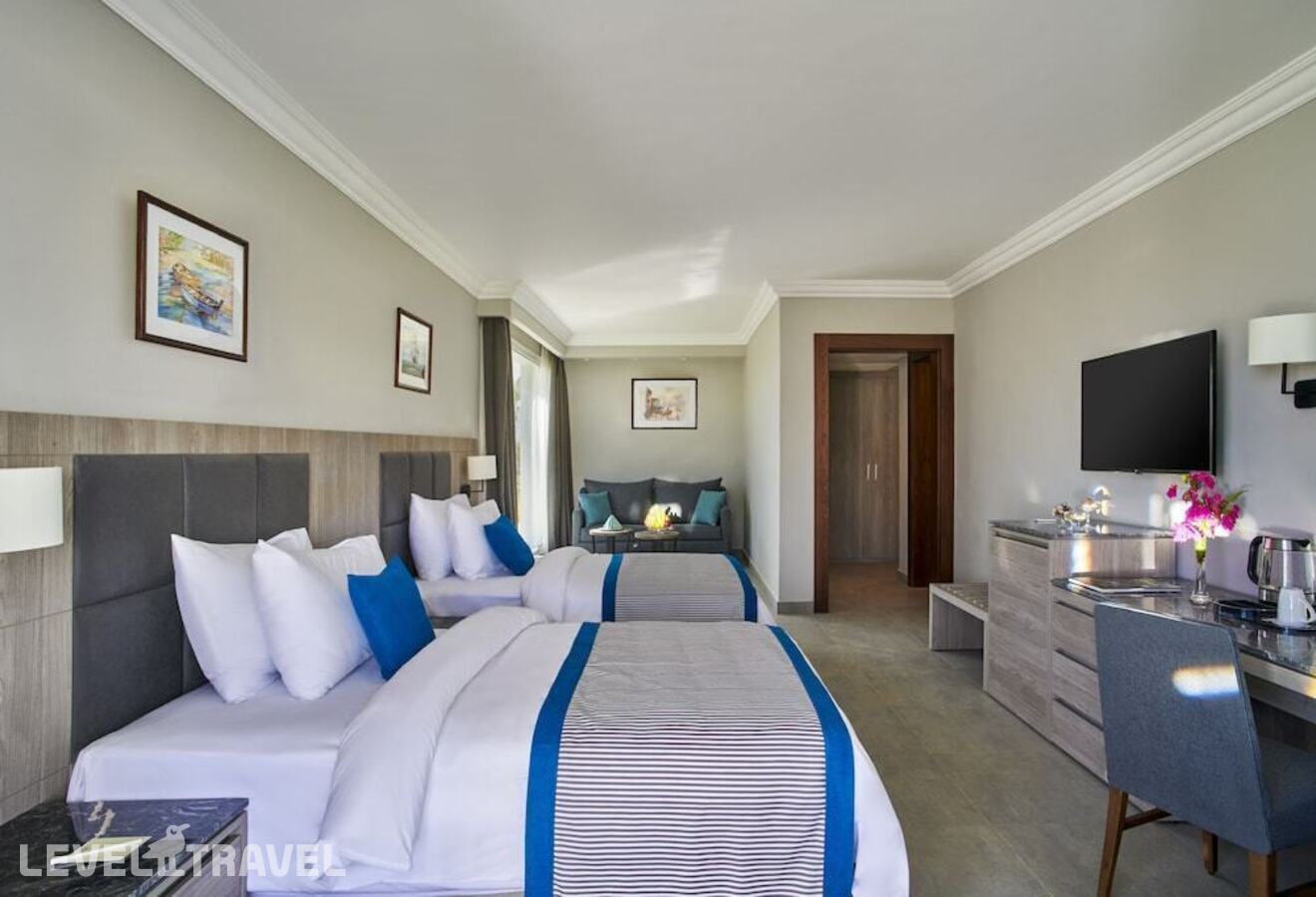 фотографии номера Улучшенный Preferred Front Area (две односпальные кровати) отеля Maritim Jolie Ville Resort & Casino в Египет(Наама Бэй) - фото №1