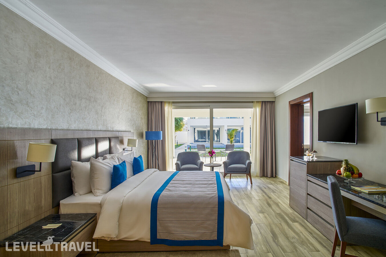 фотографии номера Представительский люкс с видом на сад отеля Maritim Jolie Ville Resort & Casino в Египет(Наама Бэй) - фото №4