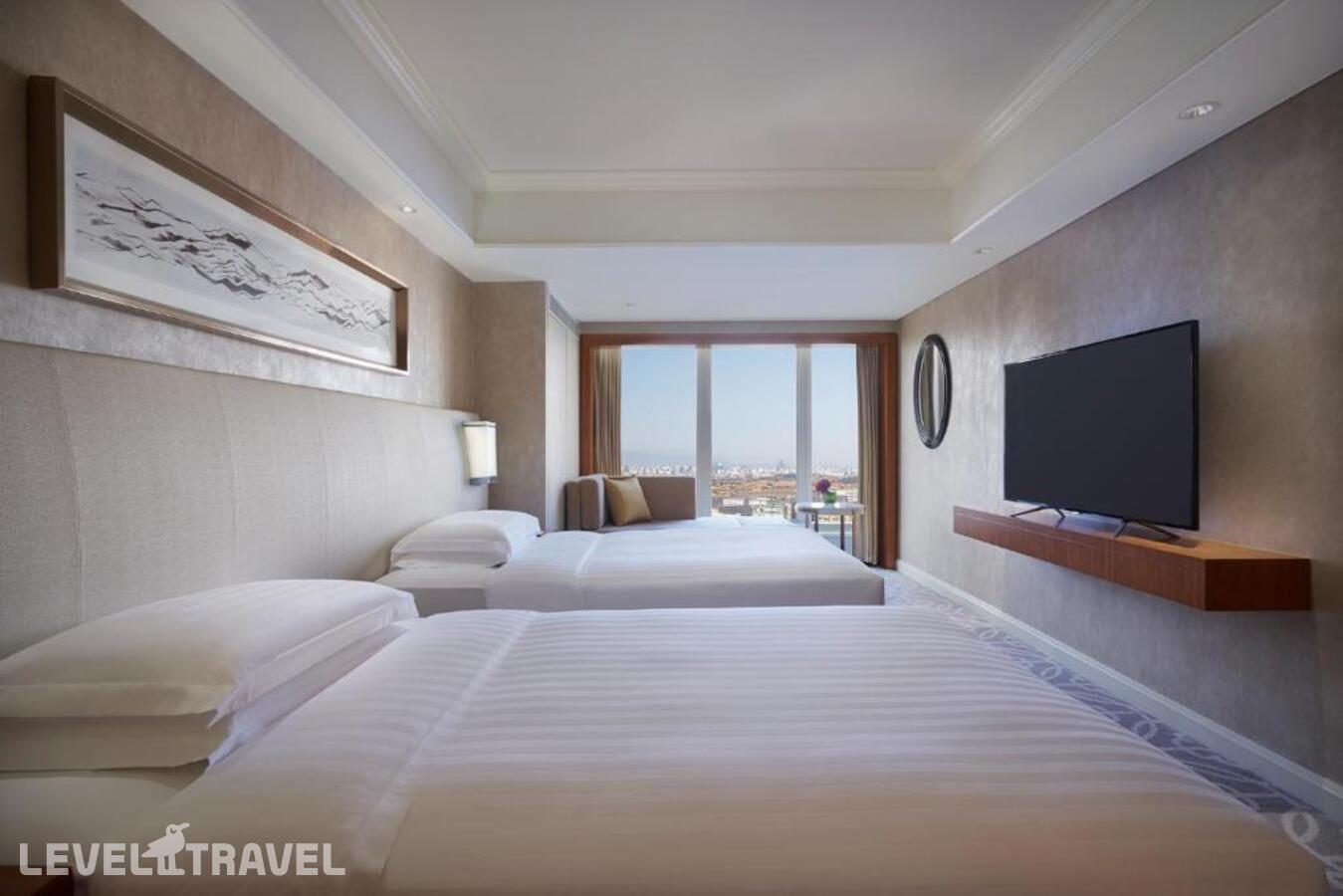 фотографии номера Семейный люкс (2 спальни) отеля Grand Hyatt Beijing в Китай(Пекин) - фото №1