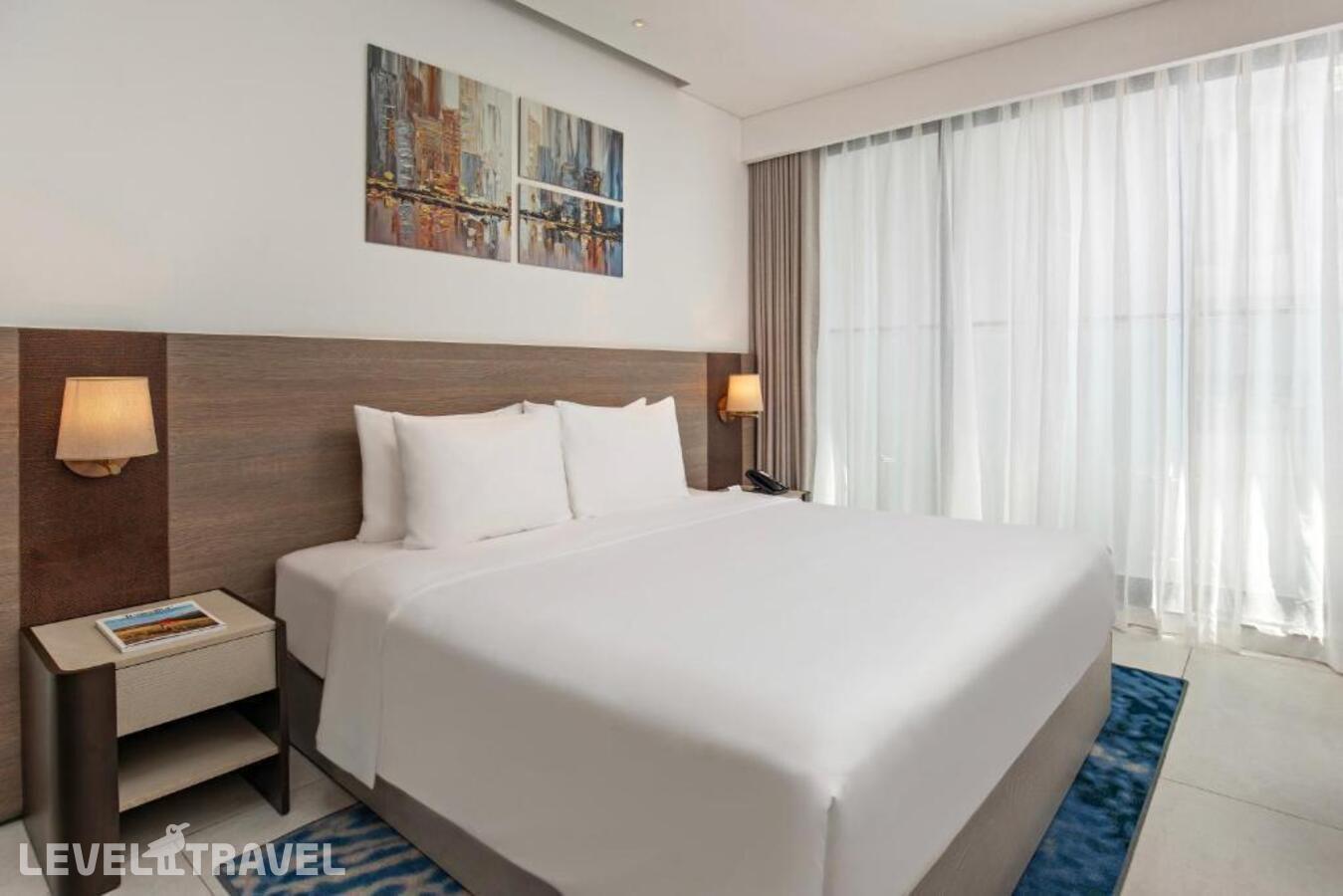 фотографии номера Делюкс отеля Radisson Hotel Danang в Вьетнам(Дананг) - фото №1