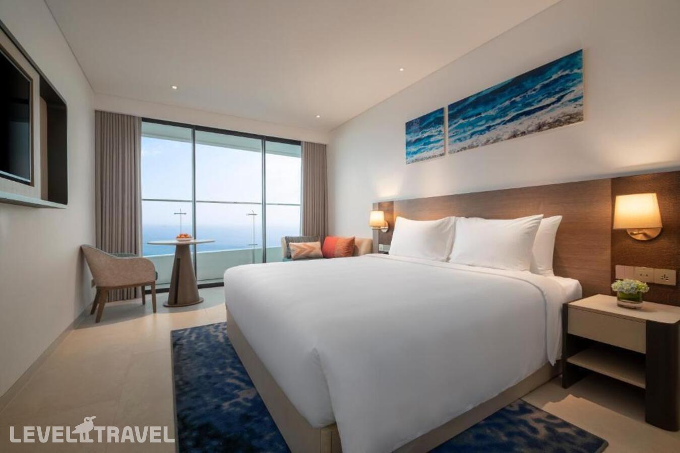 фотографии номера Премиум с видом на море отеля Radisson Hotel Danang в Вьетнам(Дананг) - фото №4