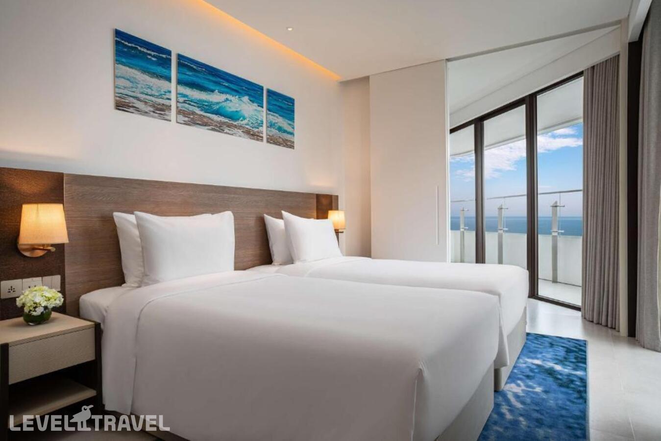 фотографии номера Семейный с видом на океан отеля Radisson Hotel Danang в Вьетнам(Дананг) - фото №3