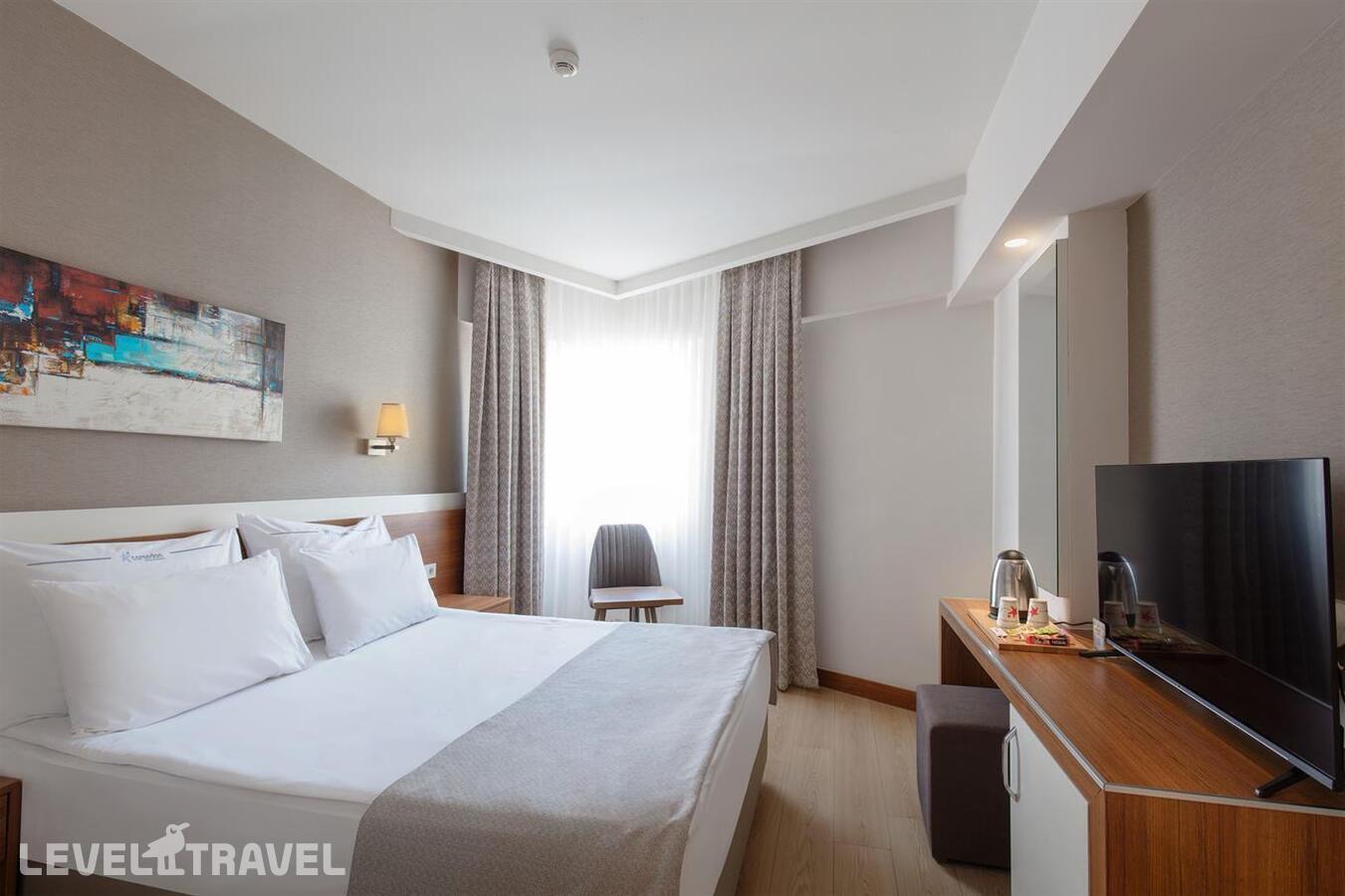 фотографии номера Стандартный номер отеля Grand Park Lara Hotel в Турция(Лара) - фото №1