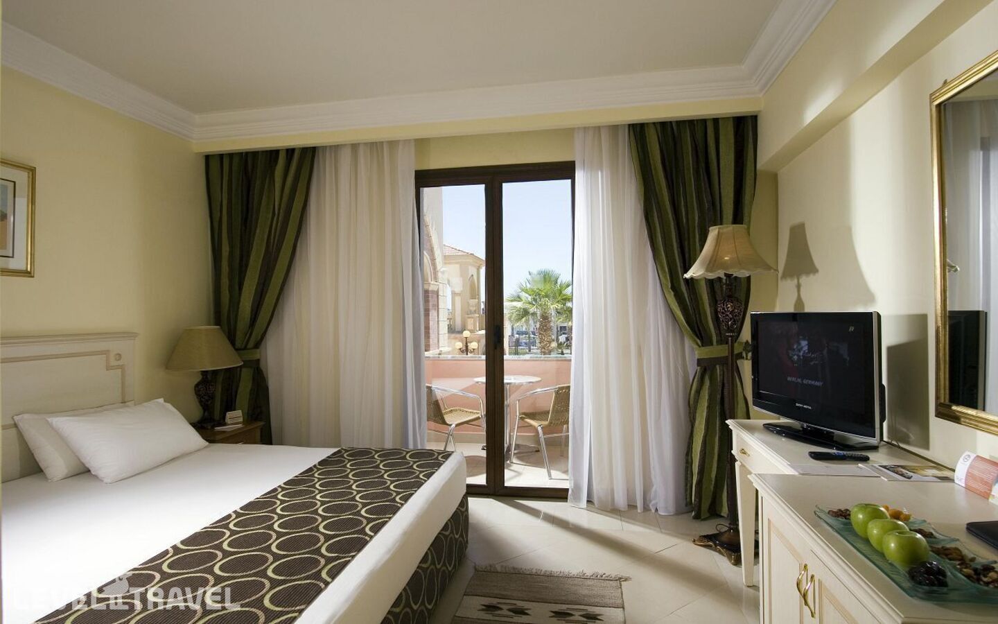 фотографии номера Семейный с видом на сад (главное здание) отеля IL Mercato Hotel & Spa в Египет(Шарм-эль-Шейх) - фото №1