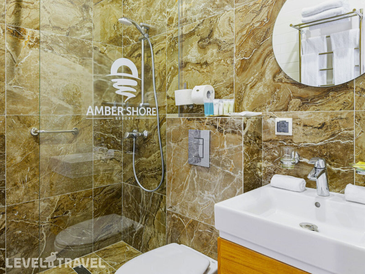 фотографии номера Четырехместная студия отеля Amber Shore Resort в Россия(Балтийск) - фото №2