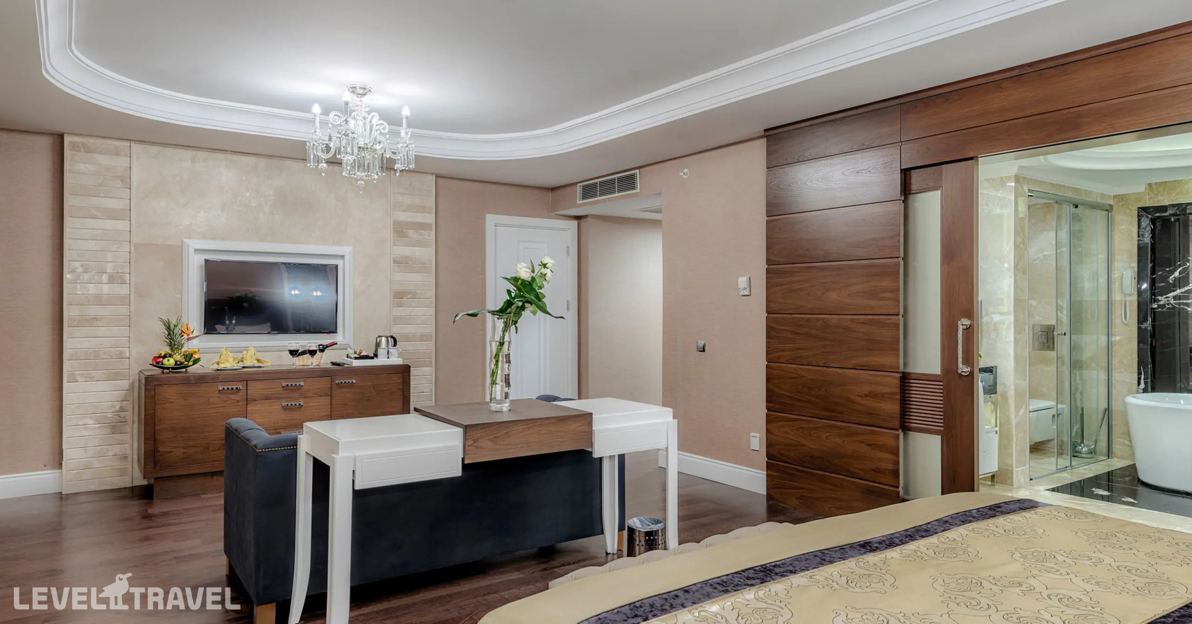 фотографии номера Люкс королевский отеля Dobedan Exclusive Hotel & Spa (Ex. Alva Donna Exclusive Hotel & Spa) в Турция(Богазкент) - фото №8