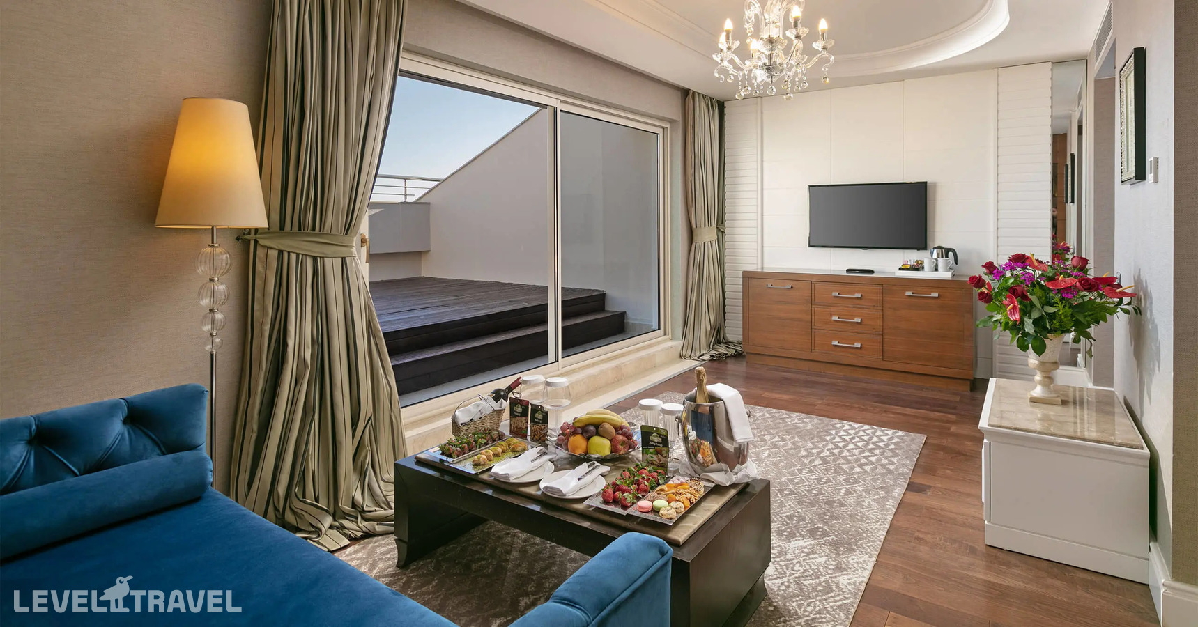 фотографии номера Представительский люкс отеля Dobedan Exclusive Hotel & Spa (Ex. Alva Donna Exclusive Hotel & Spa) в Турция(Богазкент) - фото №5