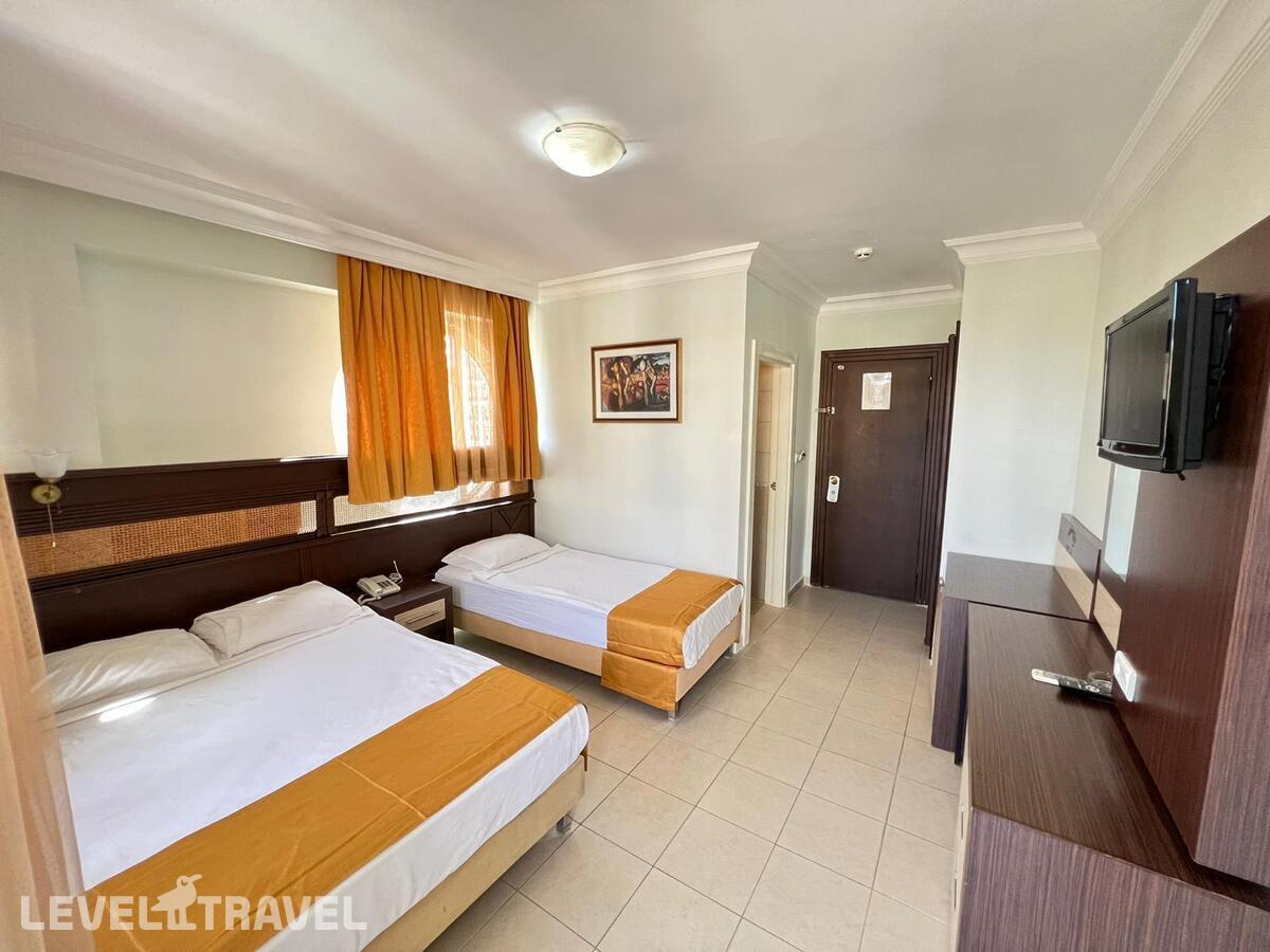 фотографии номера Стандартный номер отеля Kleopatra Ada Hotel в Турция(Аланья - центр) - фото №3