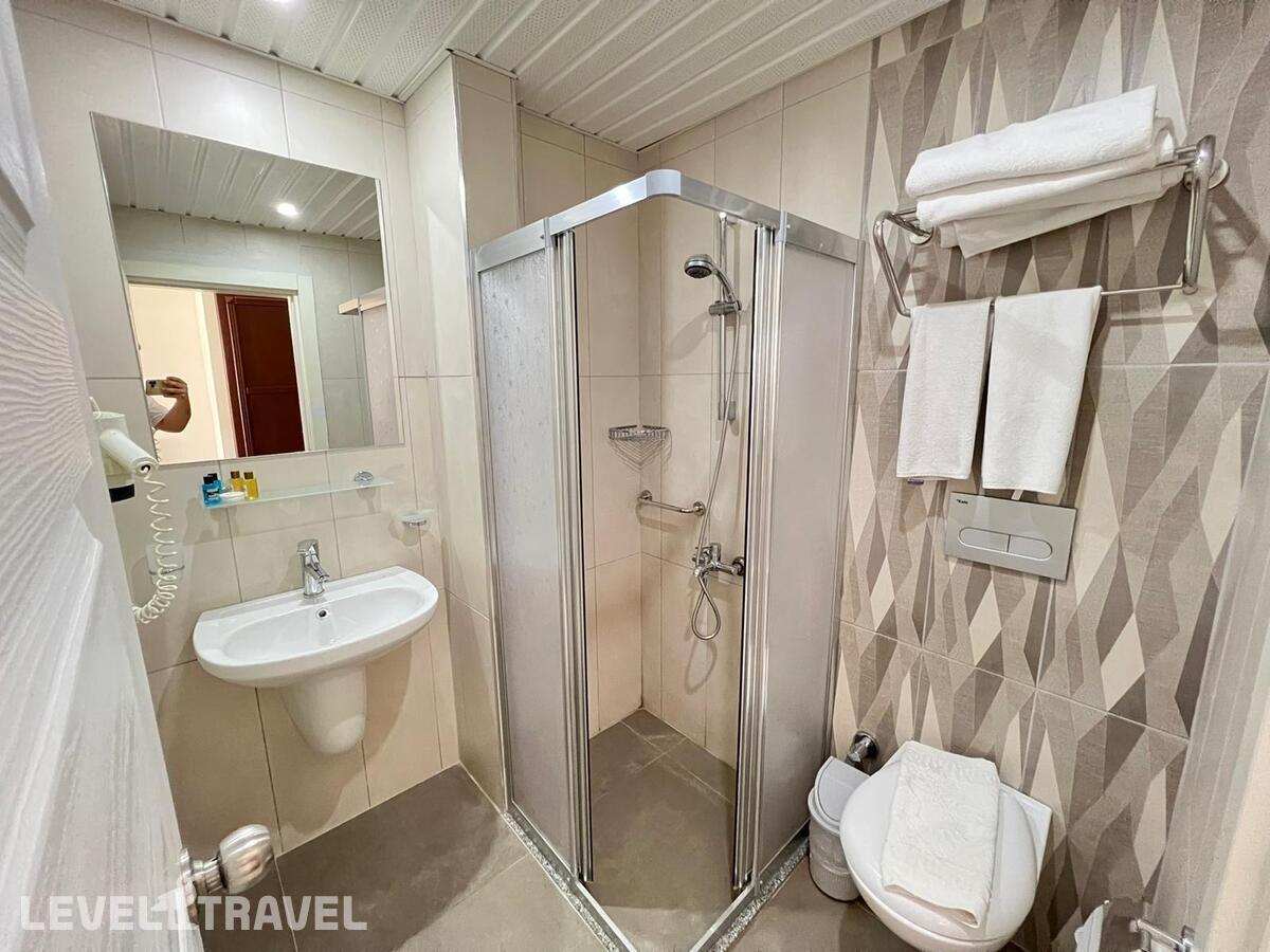 фотографии номера Семейный номер отеля Kleopatra Ada Hotel в Турция(Аланья - центр) - фото №5