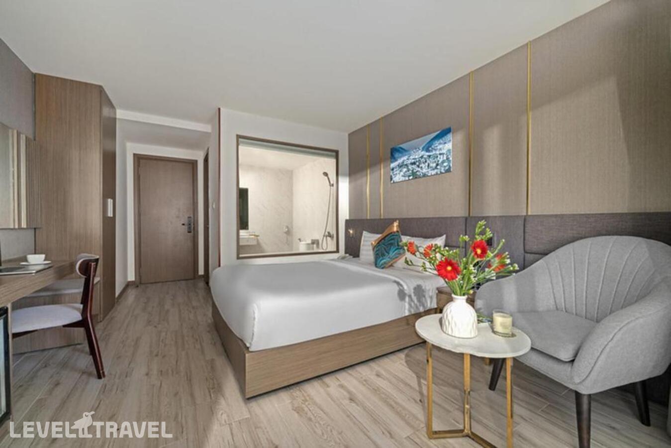 фотографии номера Делюкс Senior с видом на море отеля Sochi Hotel в Вьетнам(Нячанг) - фото №1