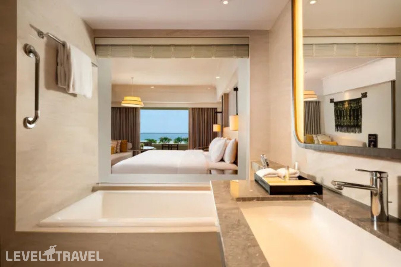 фотографии номера Смежный семейный отеля Hilton Bali Resort (Ex. Grand Nikko Bali) в Индонезия(Нуса Дуа) - фото №2