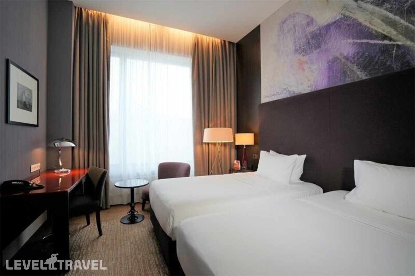 фотографии номера Премиум (две односпальные кровати) отеля Doubletree By Hilton Hotel Moscow Marina в Россия(Северный административный округ (САО)) - фото №18