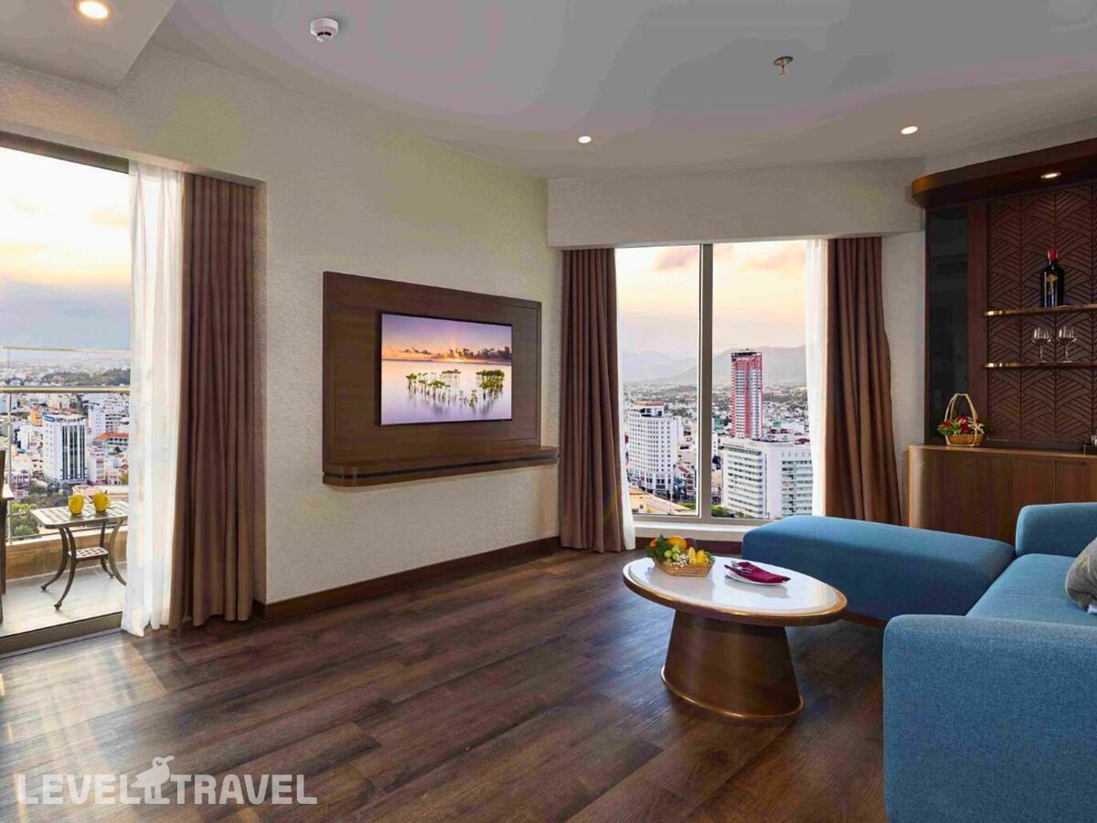 фотографии номера Клубный полулюкс отеля Annova Hotel Nha Trang в Вьетнам(Нячанг) - фото №3
