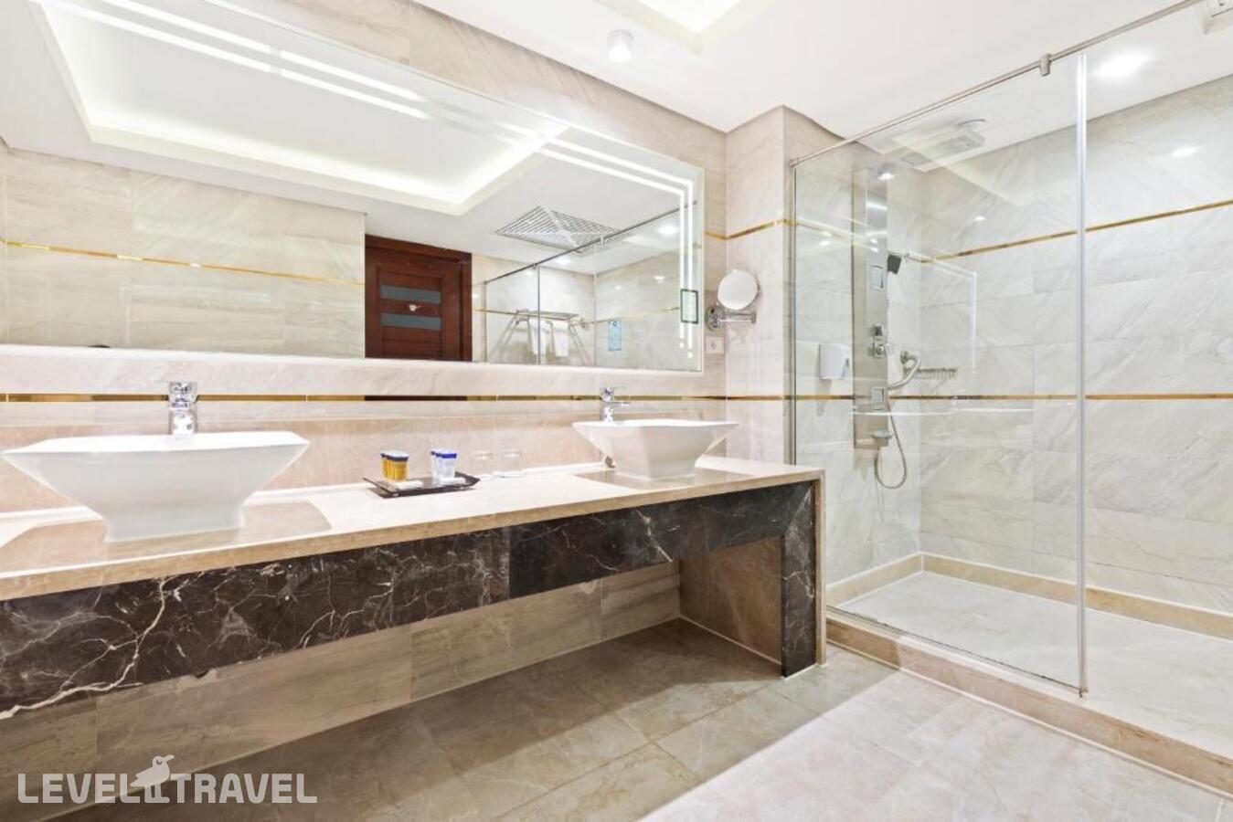 фотографии номера Семейный с видом на сад отеля Pickalbatros Royal Moderna Resort (Ex. Albatros Royal Moderna) в Египет(Шарм-эль-Шейх) - фото №4