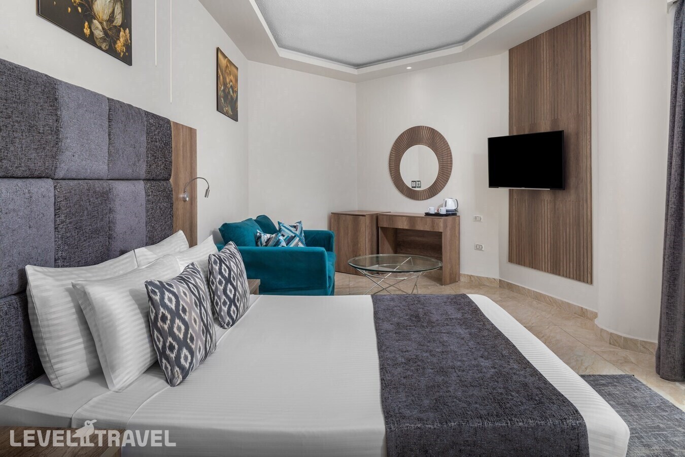 фотографии номера Улучшенный с видом на бассейн/боковым на море отеля Seagull Beach Resort в Египет(Хургада (город)) - фото №1