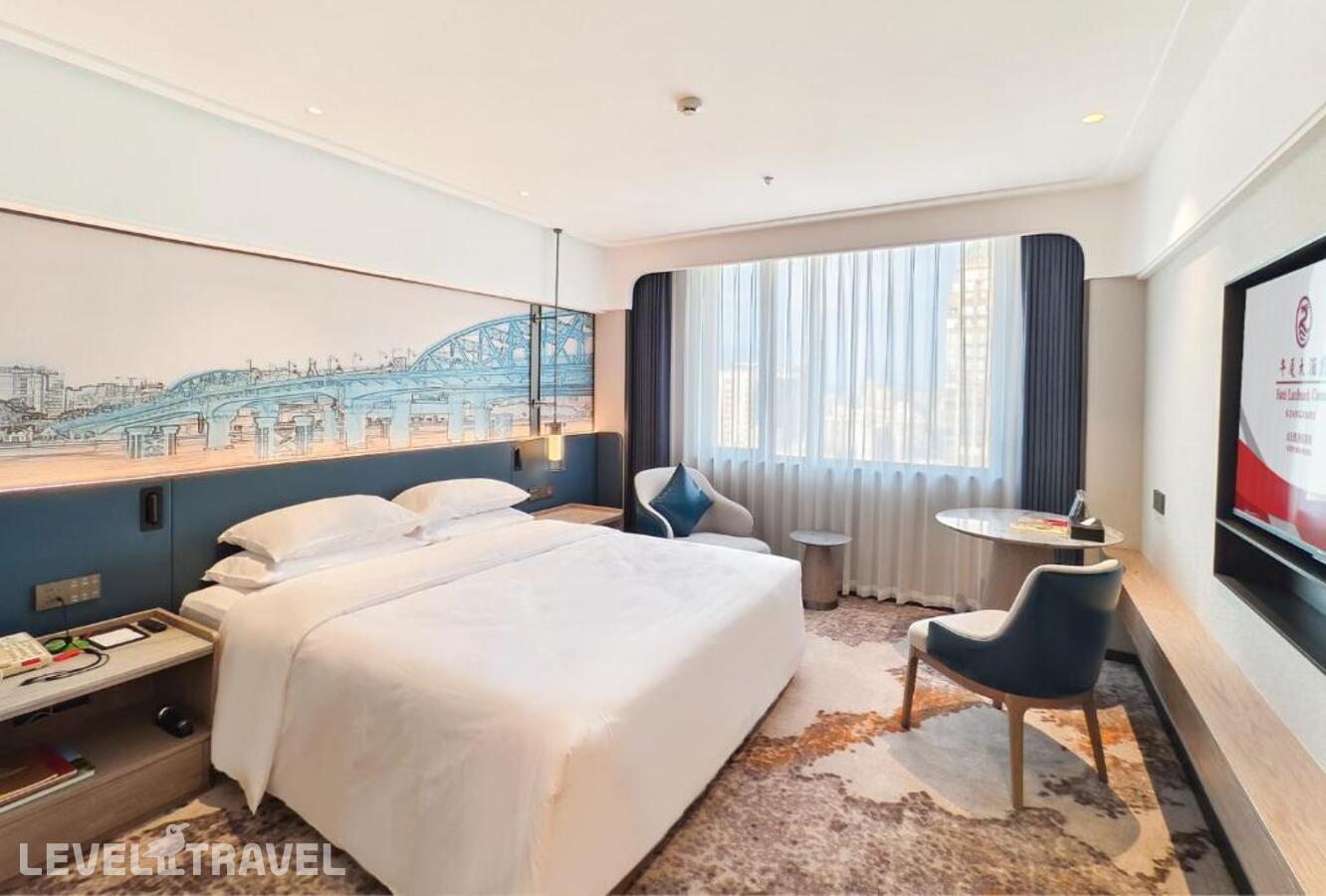 фотографии номера Номер Elegant с видом на город отеля Landmark Canton Hotel в Китай(Гуанчжоу) - фото №1