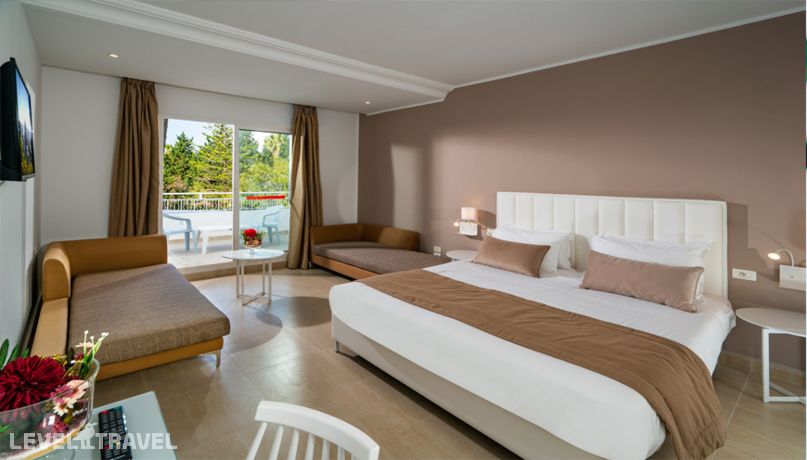 фотографии номера Четырехместный номер отеля Cooee President Aquapark & Spa Resort в Тунис(Мрезга) - фото №1