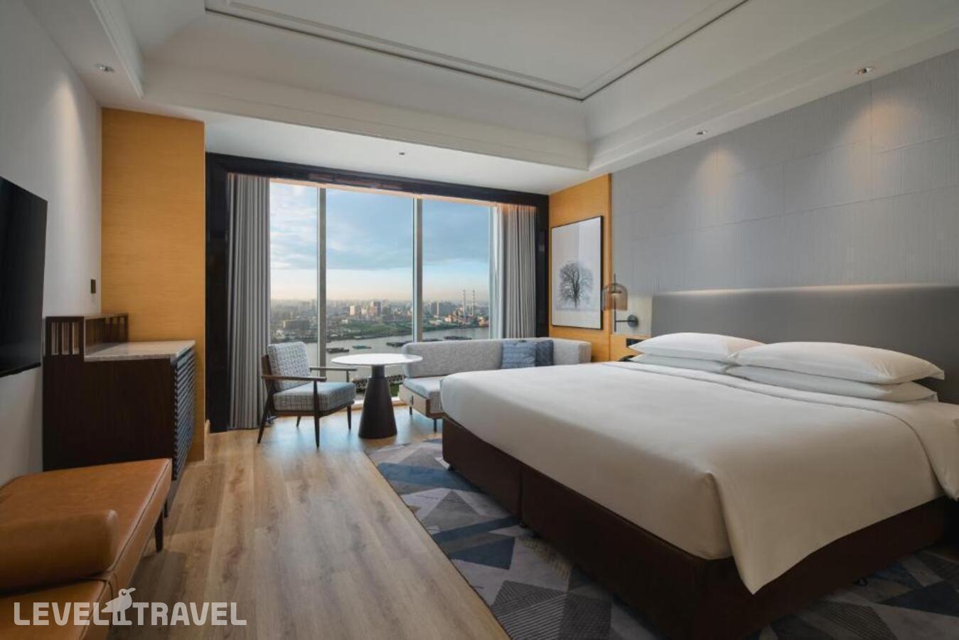 фотографии номера Семейный делюкс отеля Sheraton Shanghai Pudong Riverside в Китай(Шанхай) - фото №1
