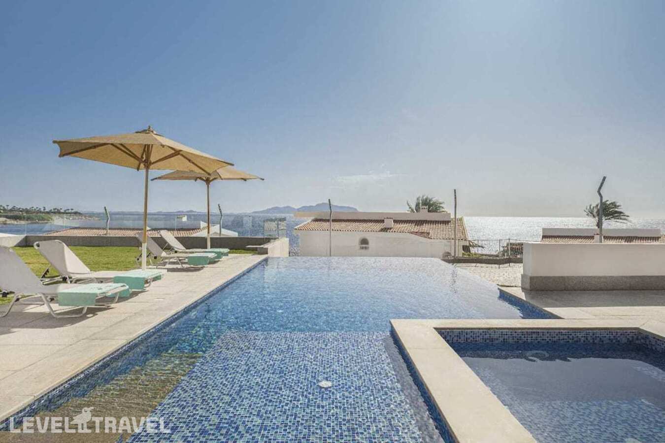 фотографии номера Вилла (4 спальни) отеля V Hotel - Sharm El Sheikh (Ex. Pyramisa Beach Resort) в Египет(Шаркс Бэй) - фото №5