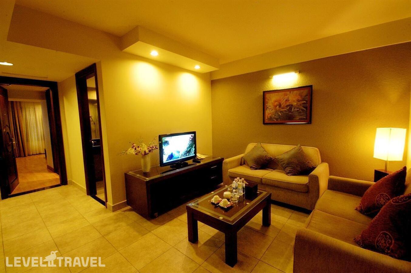 фотографии номера Делюкс Senior (2 спальни) отеля Asia Paradise Hotel в Вьетнам(Нячанг) - фото №3