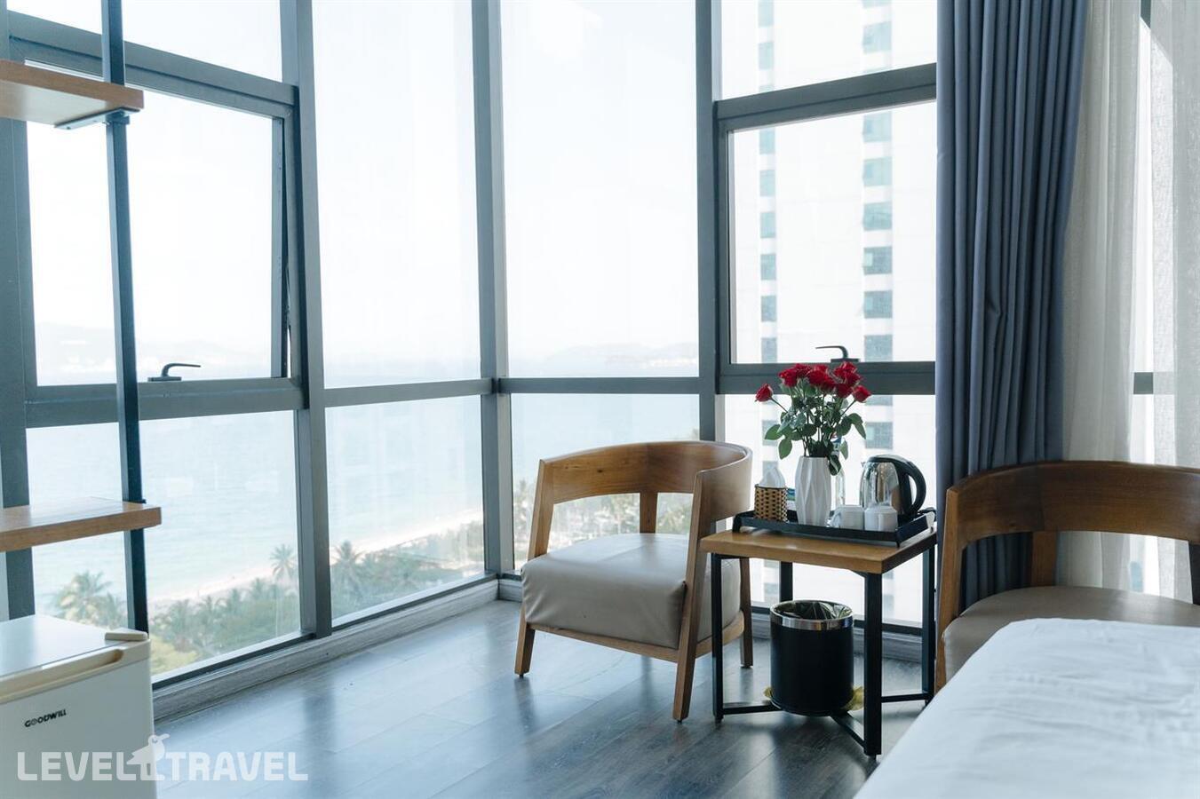 фотографии номера Делюкс Senior (две односпальные кровати) отеля Venue Hotel Nha Trang в Вьетнам(Нячанг) - фото №3