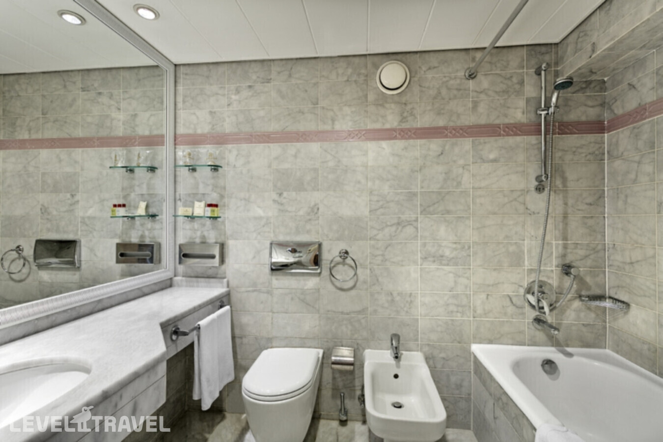 фотографии номера Люкс с видом на море отеля Ozkaymak Falez Hotel в Турция(Анталья - Центр) - фото №7