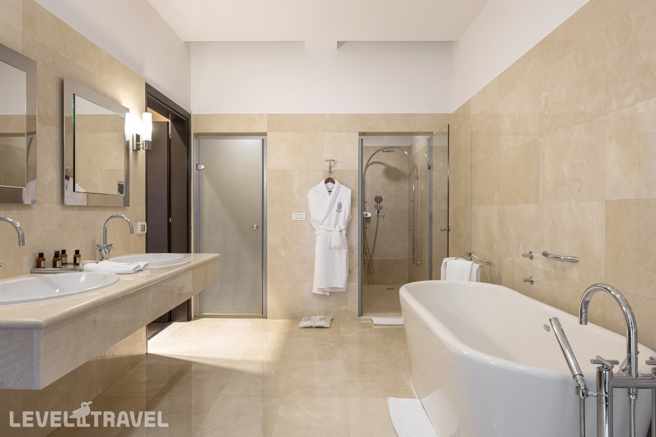 фотографии номера Делюкс Сьют отеля Rodina Grand Hotel & Spa Sochi в Россия(Сочи - Центр) - фото №12