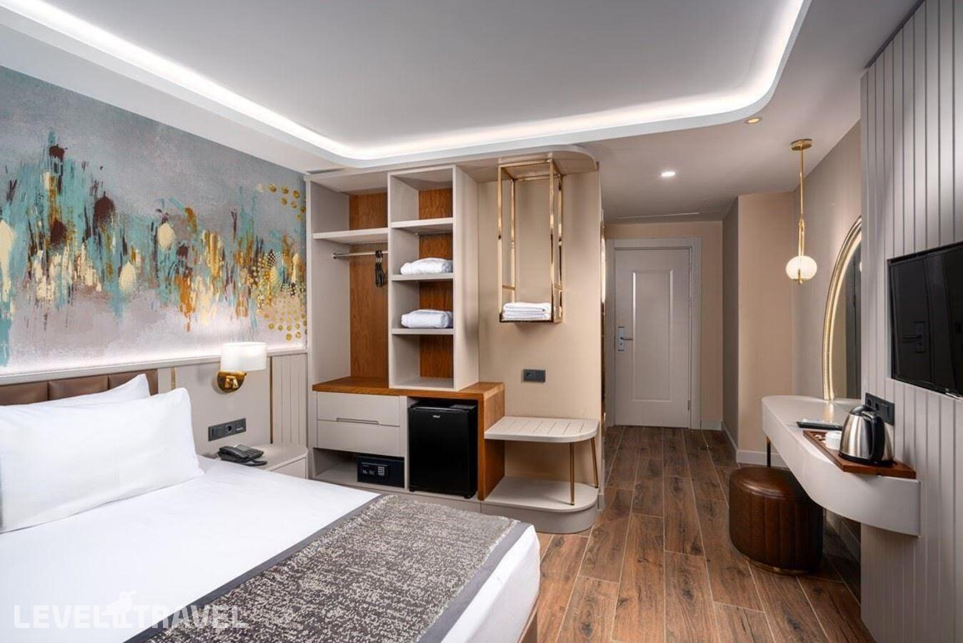 фотографии номера Стандартный с видом на окрестности отеля Seaphoria Beach Resort в Турция(Окурджалар) - фото №2