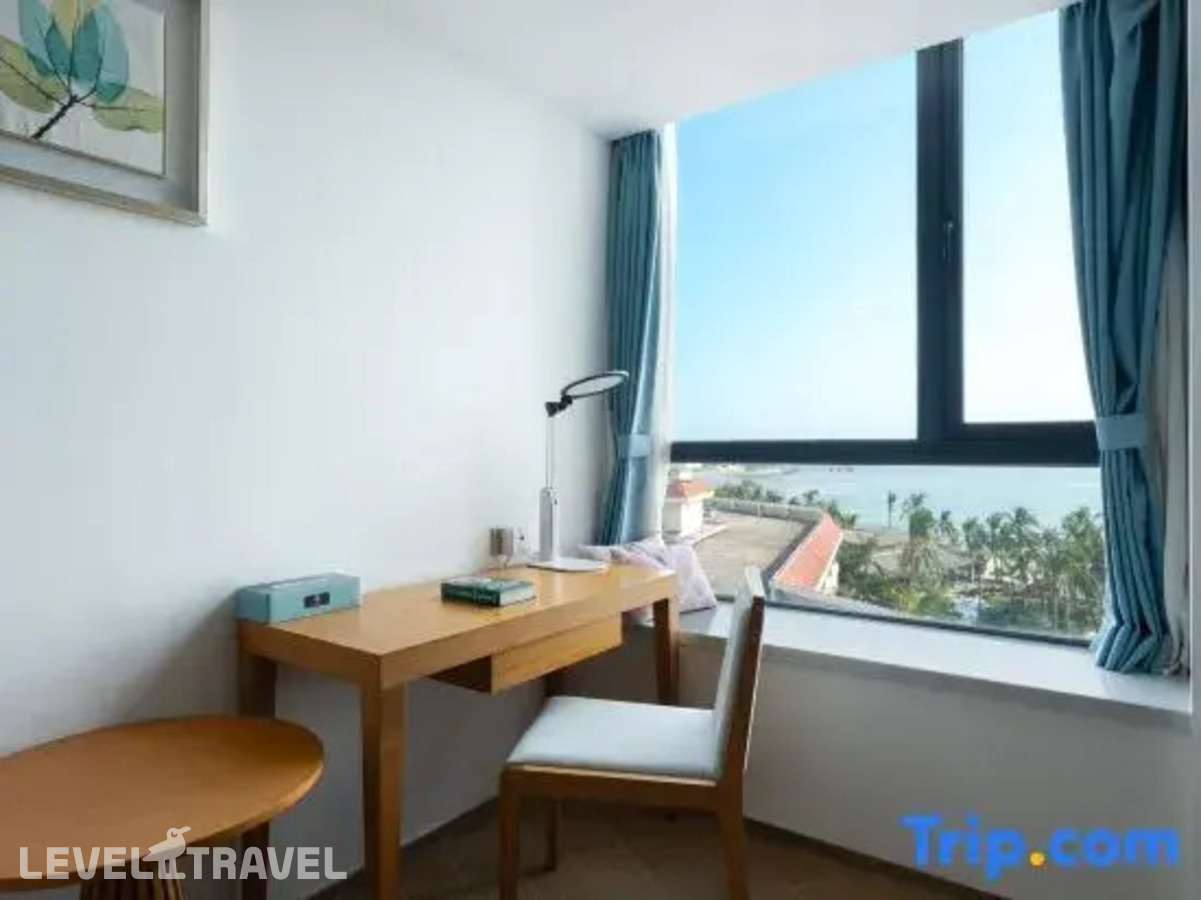 фотографии номера Стандартный с видом на озеро отеля South China Hotel в Китай(Дадунхай Бэй) - фото №5