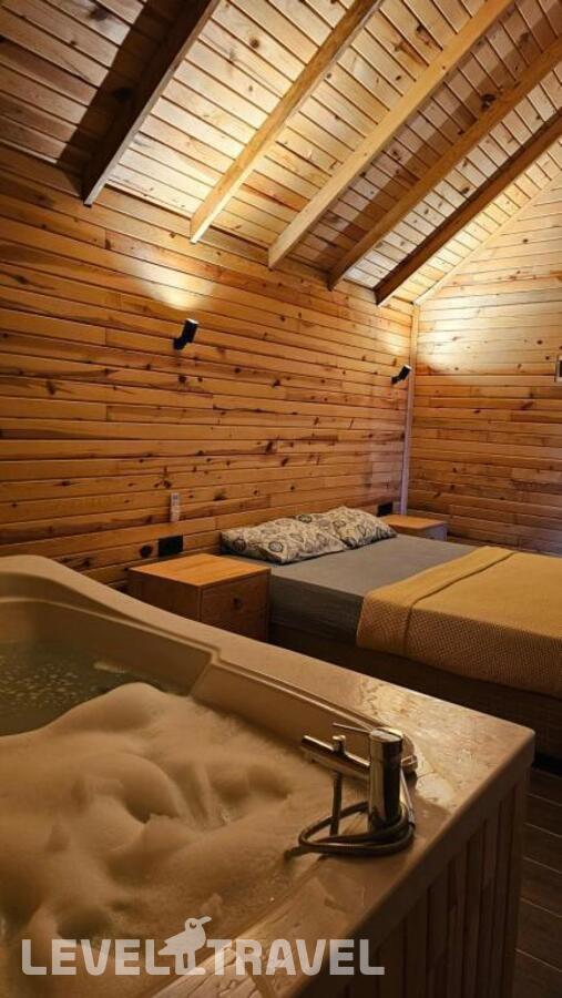фотографии номера Бунгало с джакузи отеля Aroma Butik Hotel в Турция(Кызылот) - фото №1